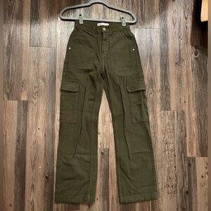 Zara Army Green Cargo High Waited Pants